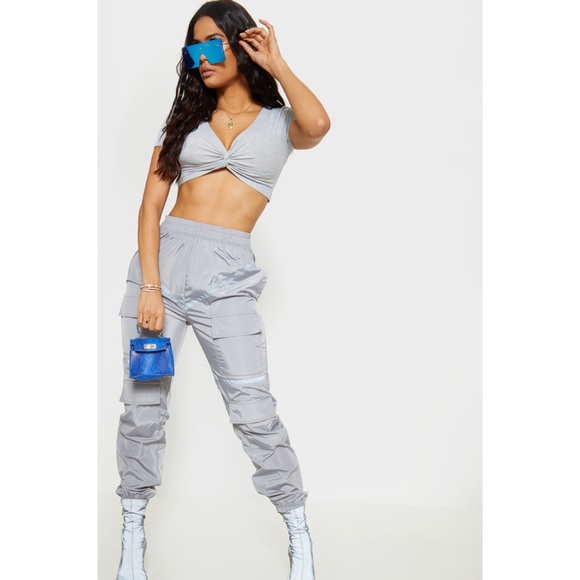 Grey Rib Knot Front Short Sleeve Crop Top US0 NEW - Picture 2 of 7